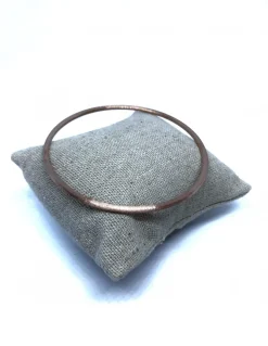 Bracciale Rigido Schiava Inciso a Mano COLORE ARGENTO Bianco DIAMETRO SCHIAVA 6.5 cm