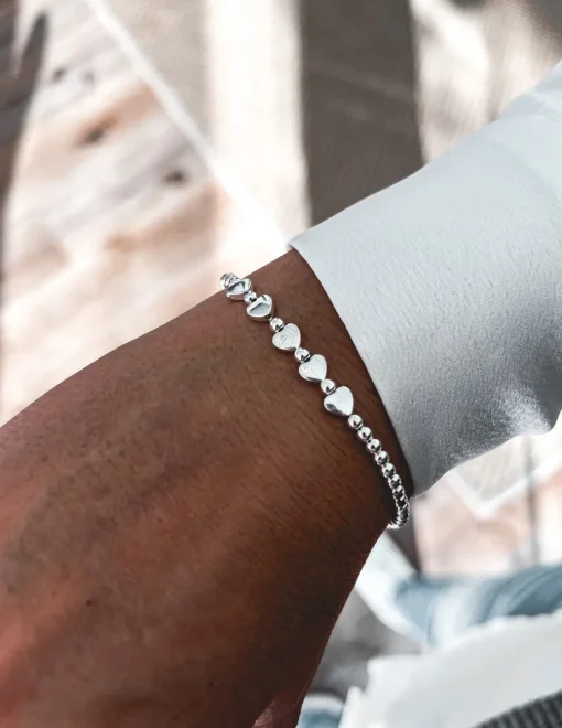 Bracciale Sfere e Cinque Cuori