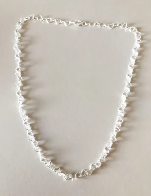 Collana Corta con Catenina a Forma di Cuore COLORE ARGENTO Bianco