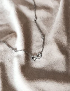 Collana Infinito