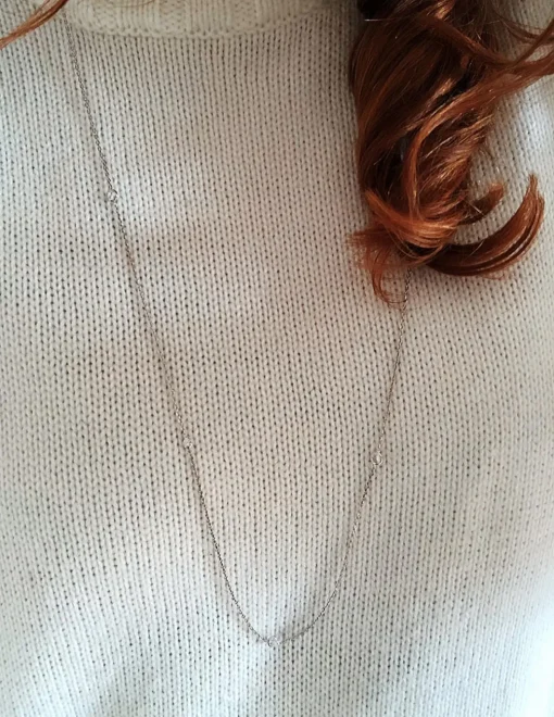 Collana Lunga con Zirconi Alternati COLORE ARGENTO Bianco