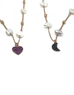Collana Perle di Fiume e Soggetto in Zirconi COLORE ZIRCONI zirconi viola SOGGETTO cuore