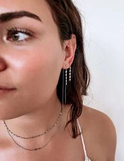 Monorecchino a Filo Pendente COLORE ARGENTO Dorato