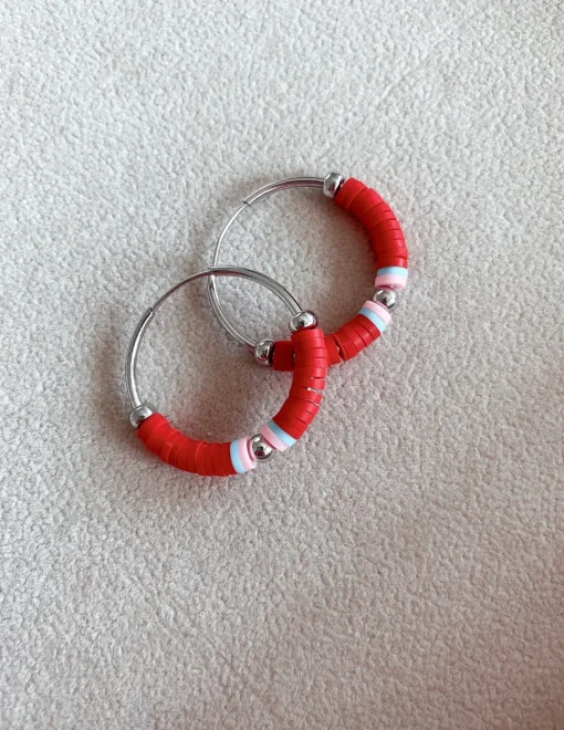 ORECCHINI A CERCHIO CON GOMMINI COLORATI COLORE ARGENTO Bianco COLORE GOMMINI ROSSO