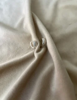Orecchini Conchiglia COLORE ARGENTO Bianco