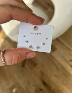 Set di Orecchini Sfera Cuore e Punto Luce con Croce COLORE ARGENTO Bianco
